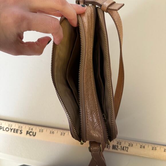 FOSSIL Rose Gold Piper Toaster Metallic Leather Crossbody Purse Shoulder Bag - Picture 13 of 14